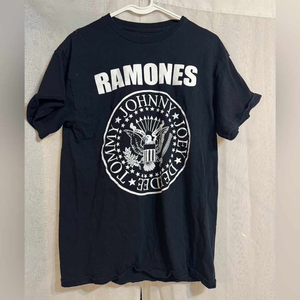 Black Ramones Band T-Shirt
